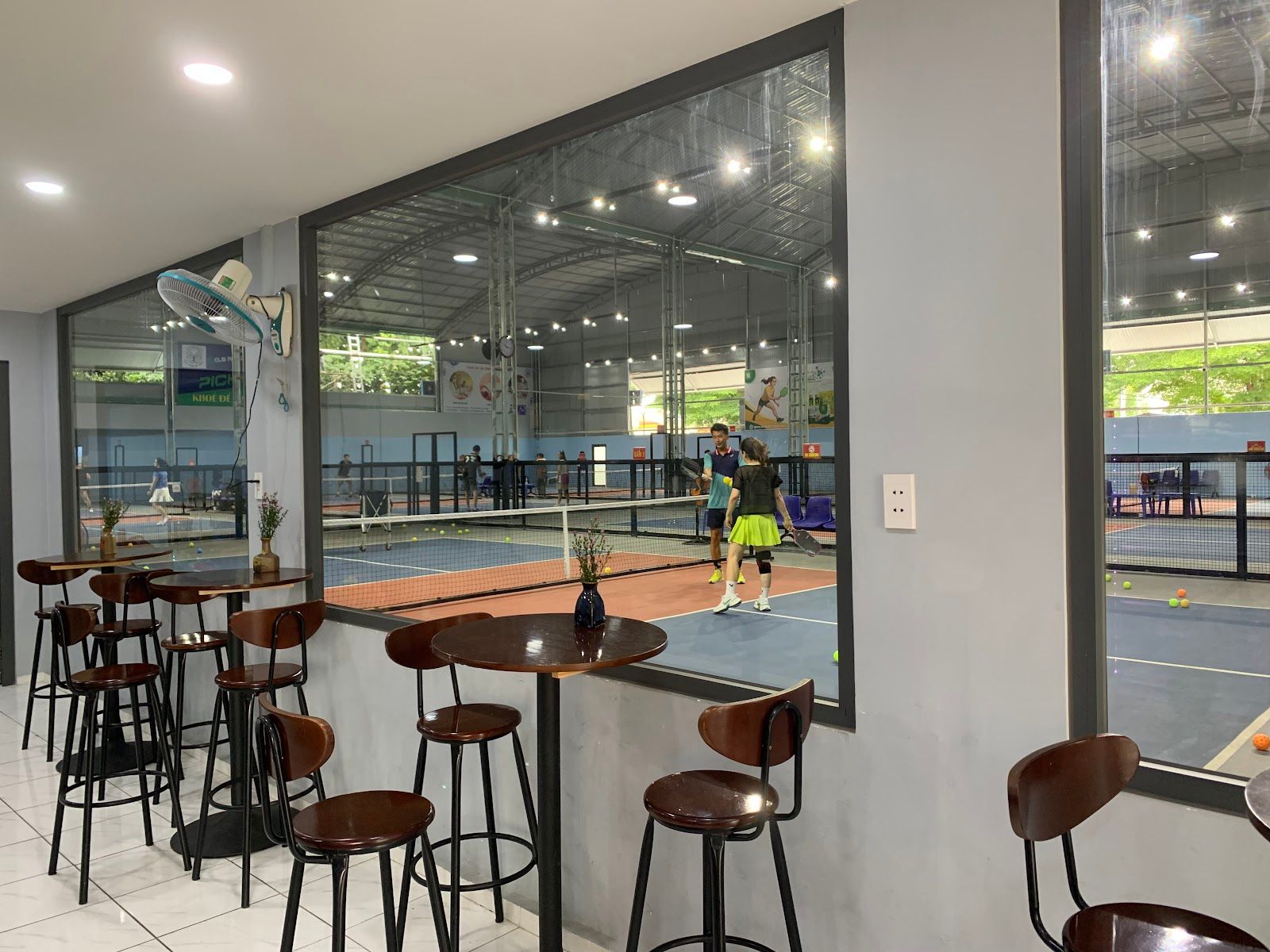 Sân Pickleball 152 Hoàng Hoa Thám Tân Bình 2