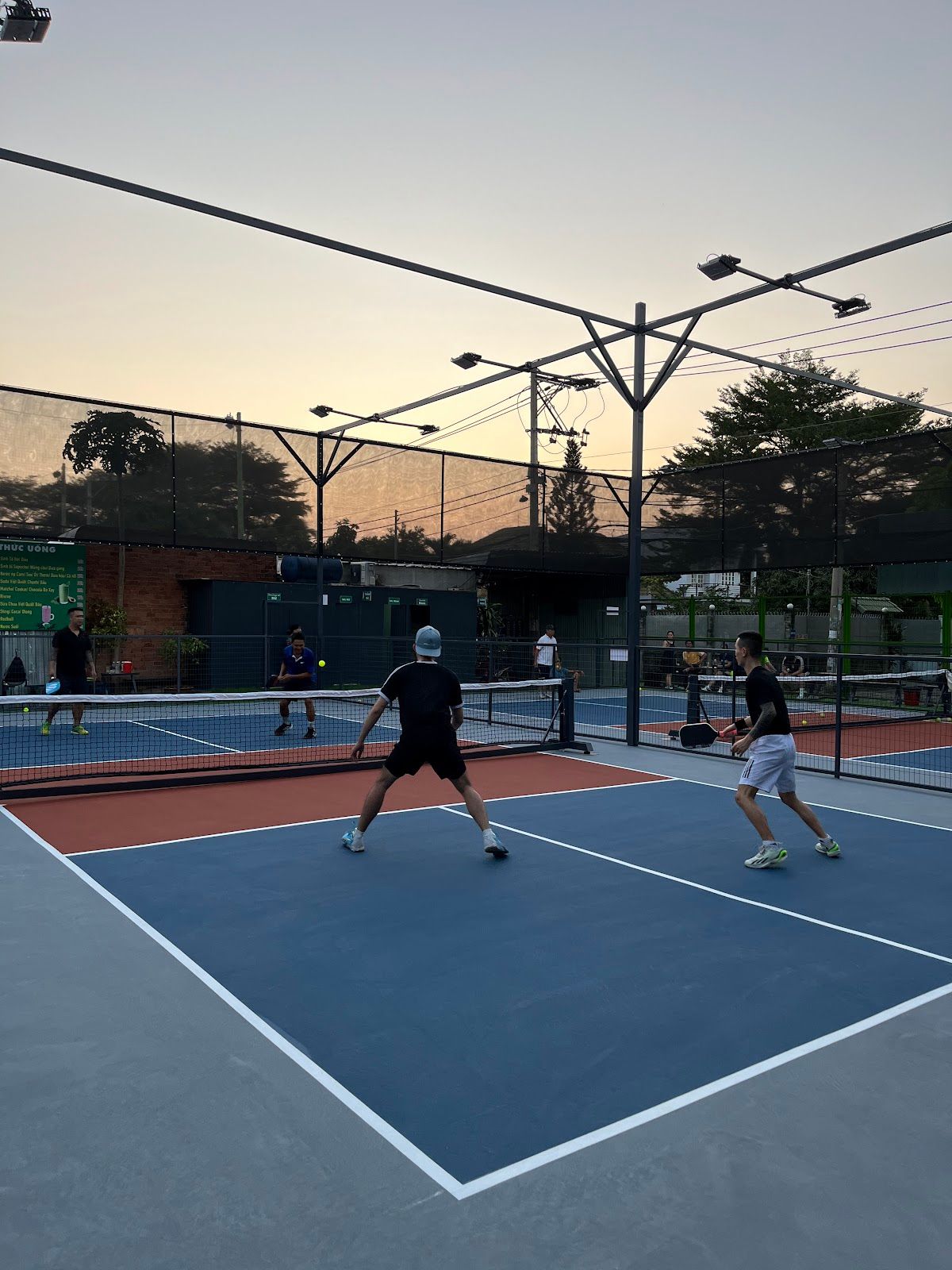 Sân Pickleball Cá Sấu Hoa cà 9