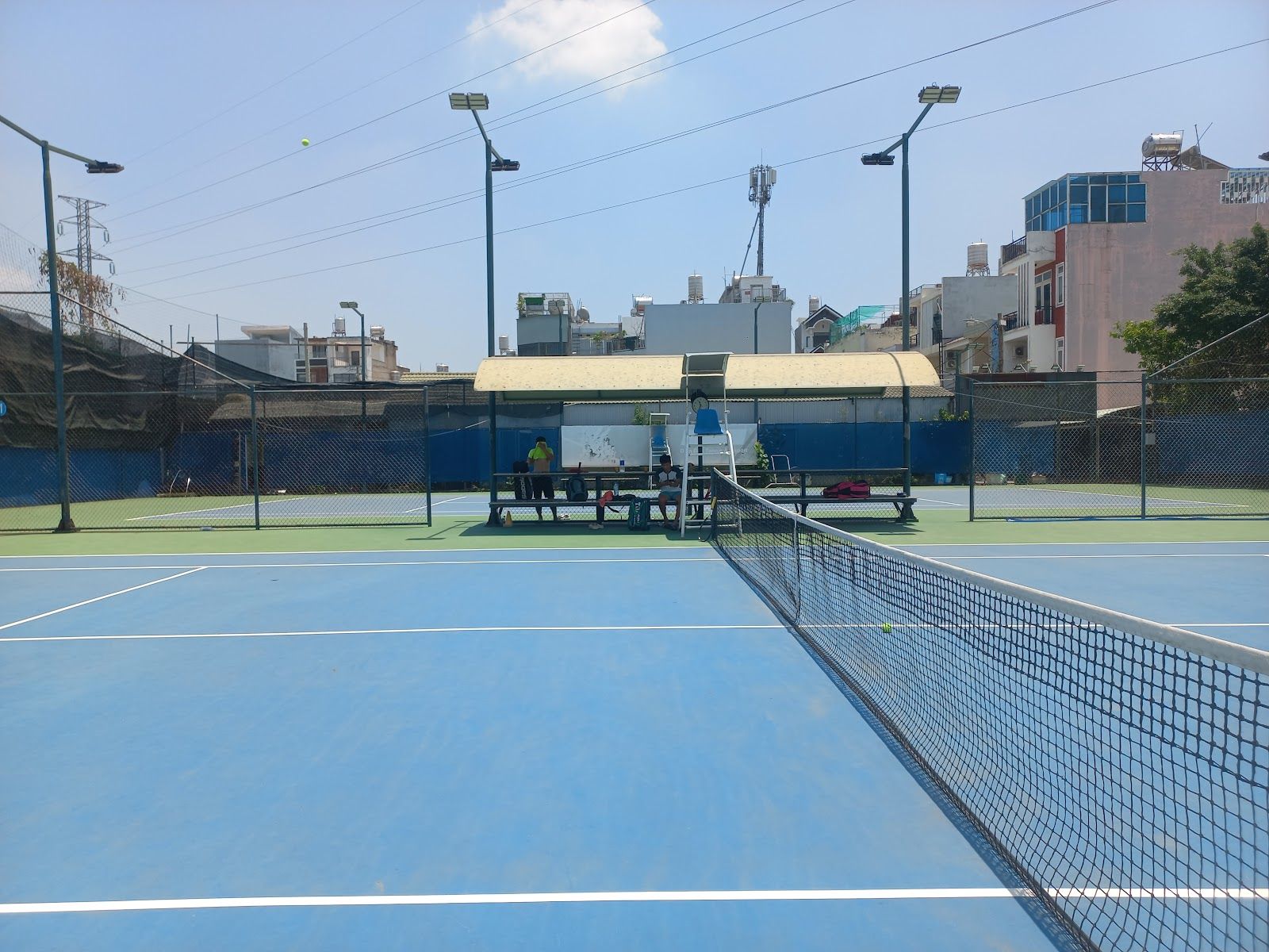 SÂN TENNIS & PICKLE BALL GÒ CÁT 9