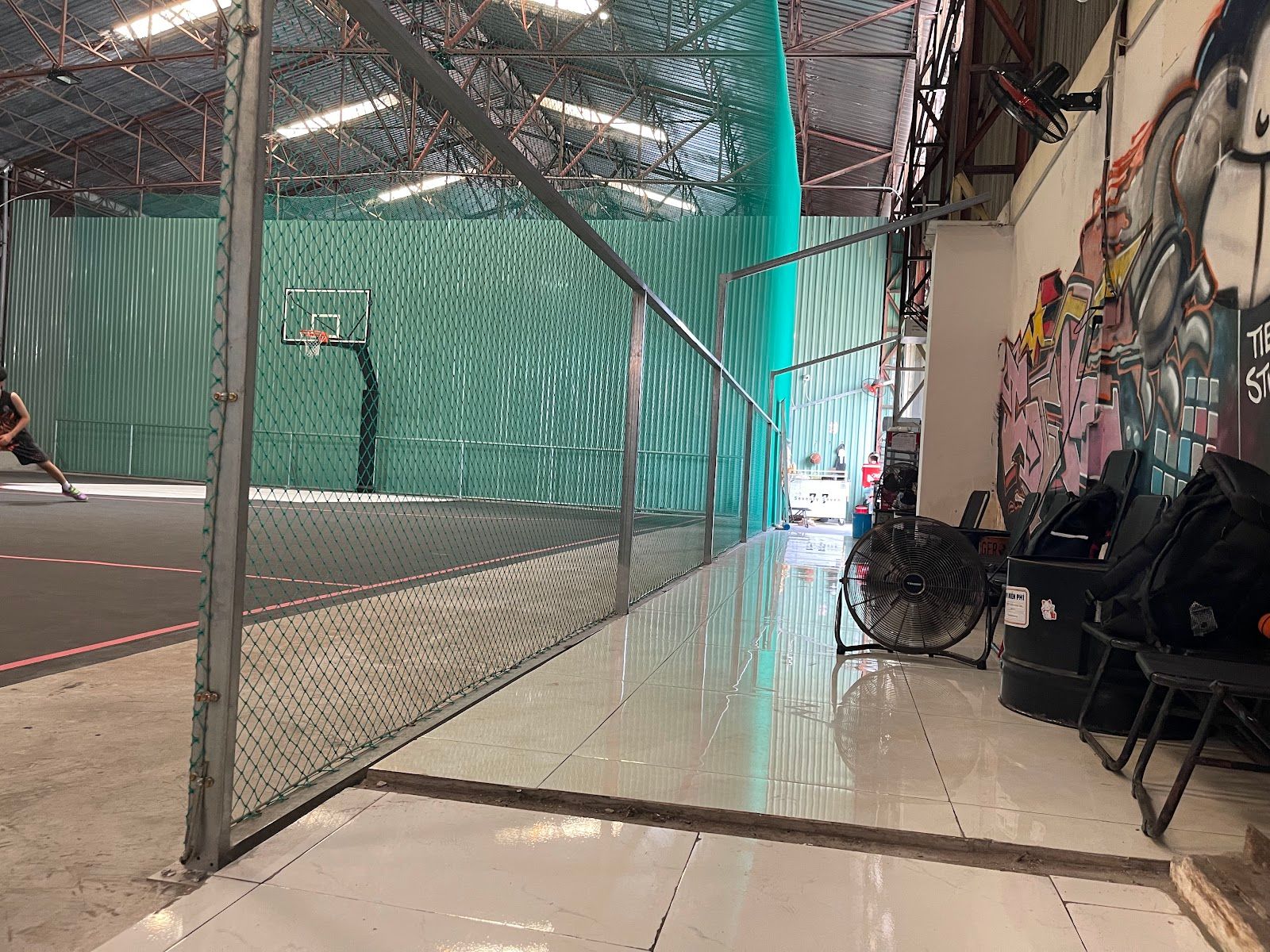 Seventy-Seven Basketball Center Q8 4