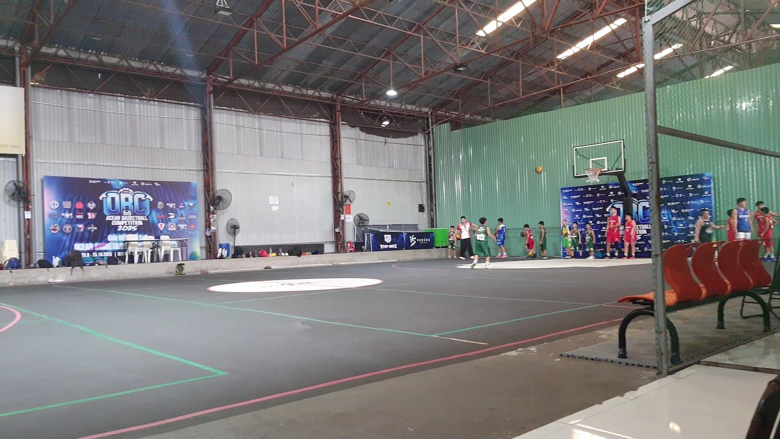 Seventy-Seven Basketball Center Q8 7