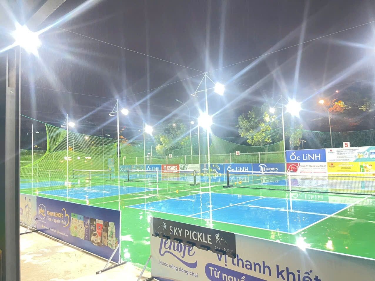Sky Pickleball Q7 - Sân Pickleball SC VivoCity 4