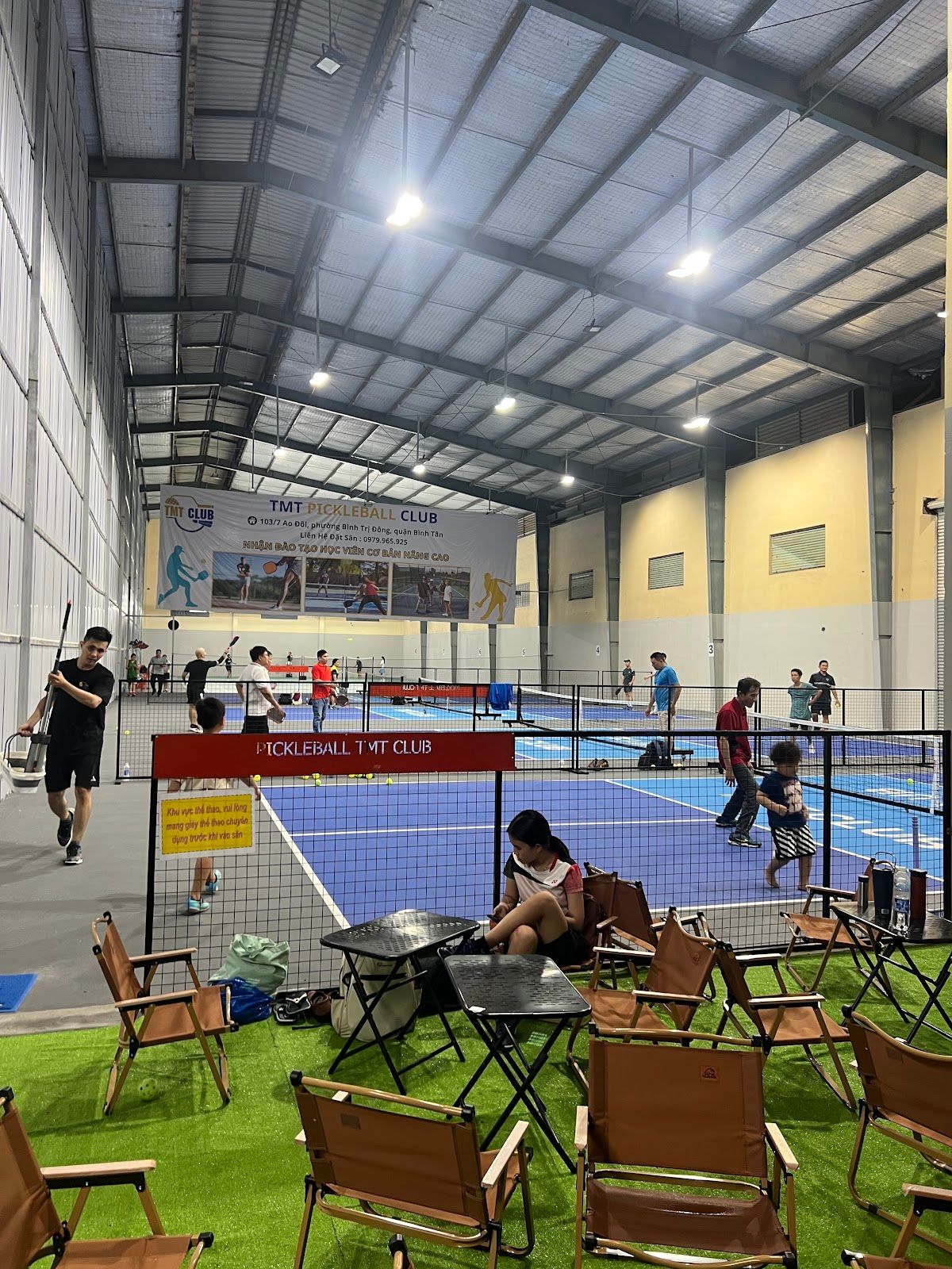 TMT CLUB - Sân Cầu lông và Pickleball 8