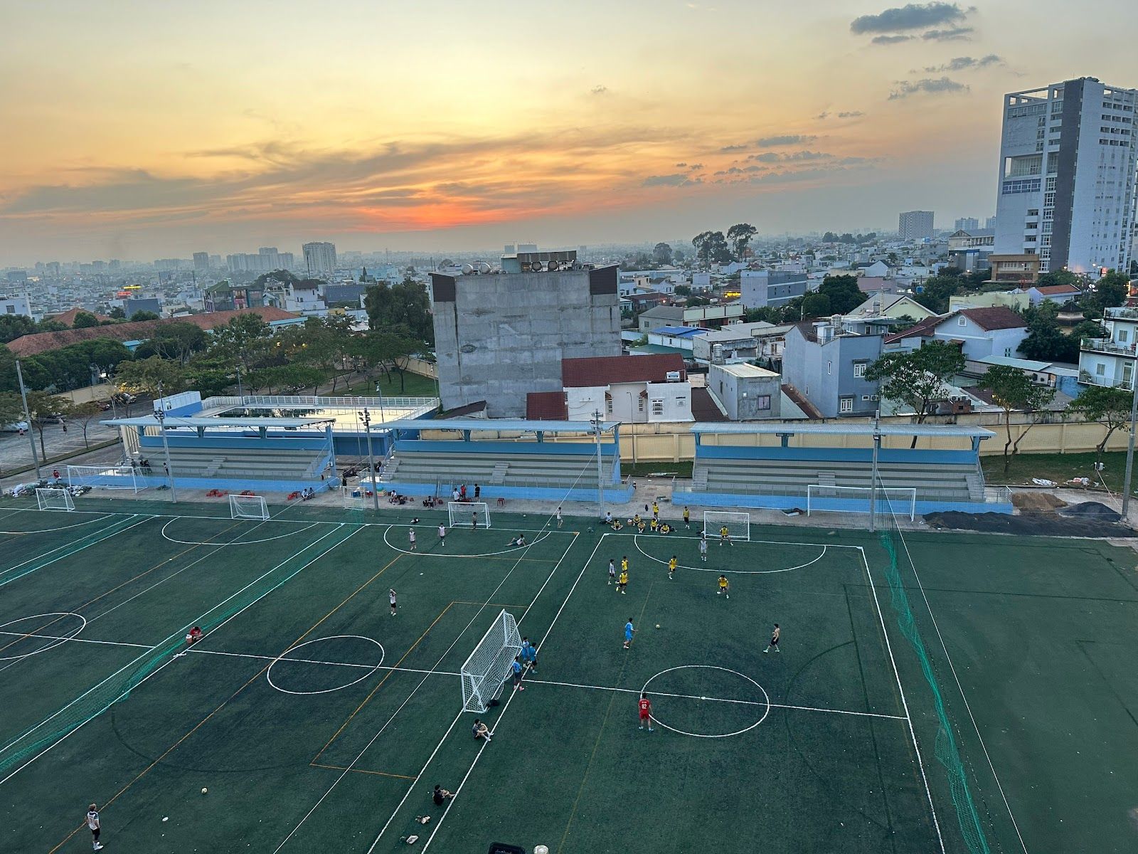 Sân bóng Trường Đại học Ngân hàng TP. HCM 3