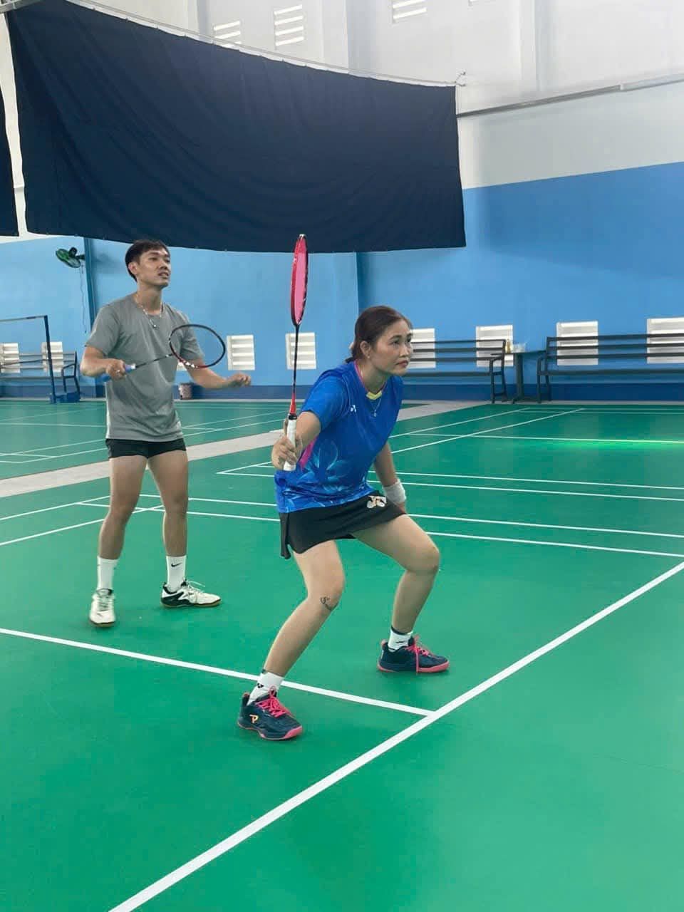 Sân Cầu Lông & Pickleball LÂM HẠNH 4